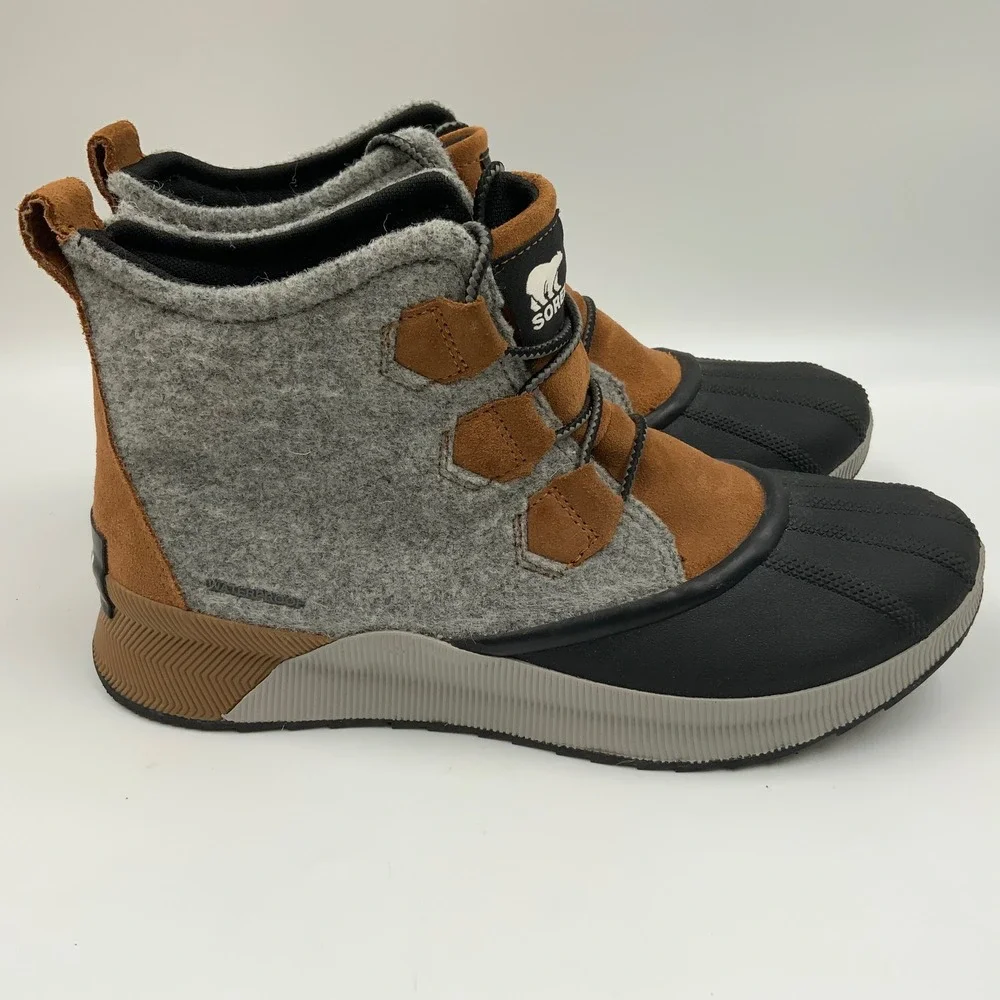 Sorel Out N About III Classic Waterproof Duck Boots Grey Tan Suede Felt Womens